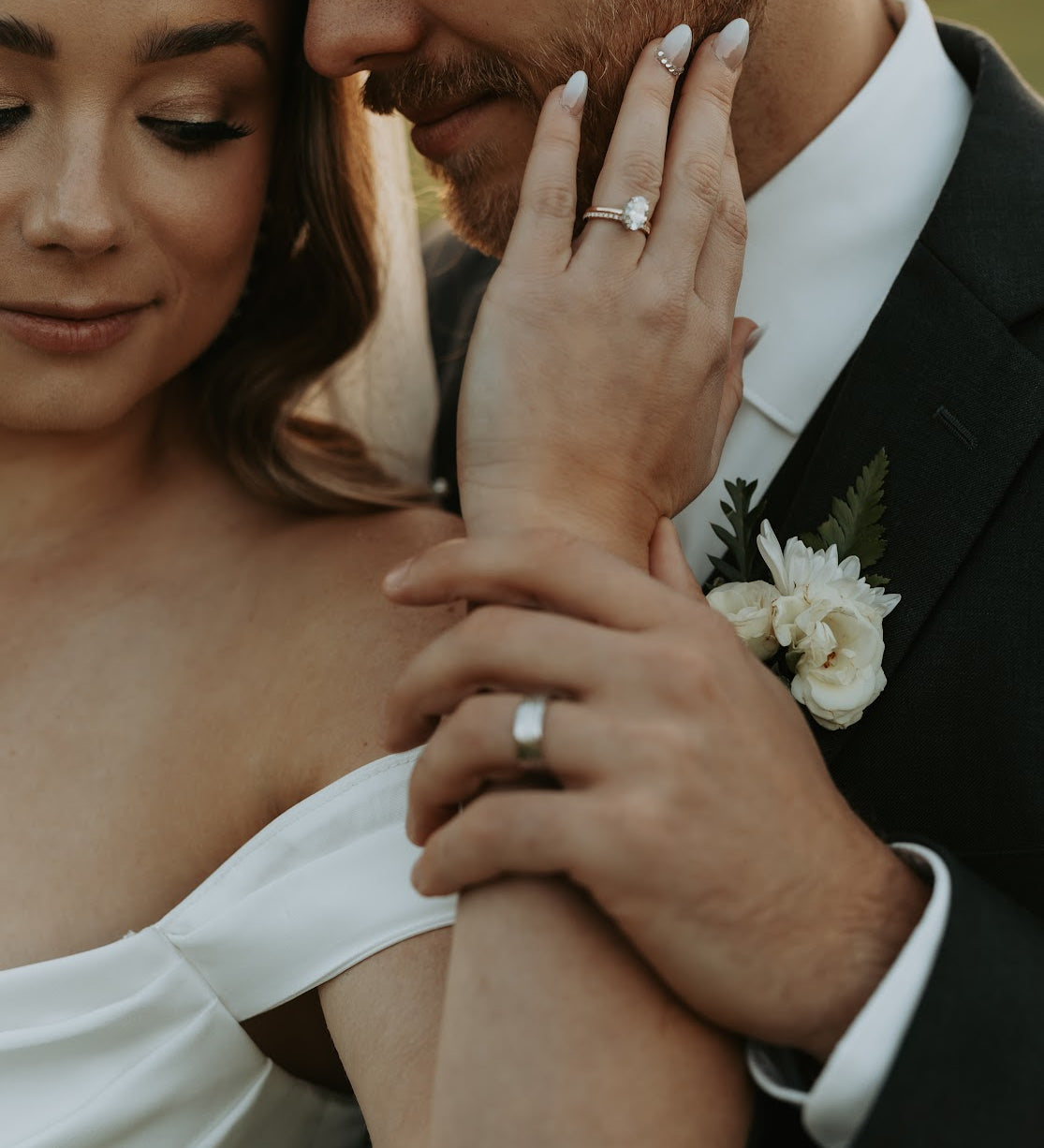 Custom Engagement Ring and Wedding Band Testimonial for Arman's Jewellers Kitchener