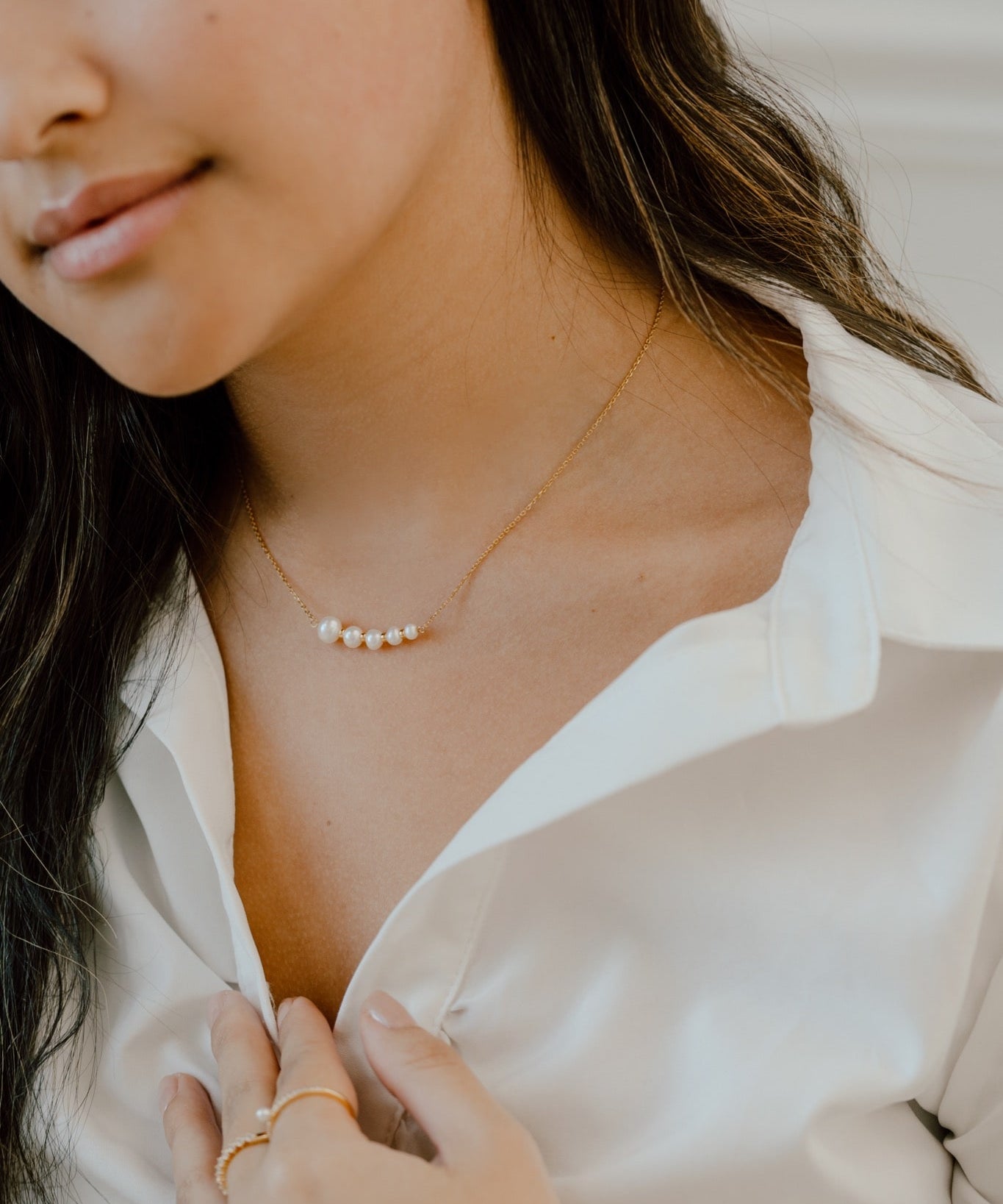 Model Wearing Graduated Genuine White Pearl Horizontal Bar Necklace at Arman's Jewellers Kitchener